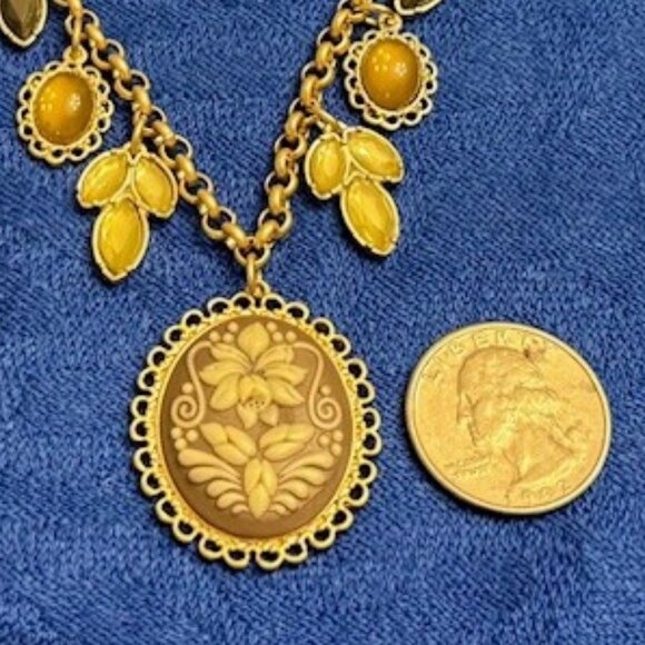 Lia Sophia "SOUTHERN BELLE" Necklace - Picture 10 of 12